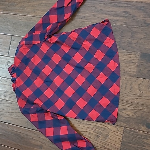 Crown & Ivy Red & Navy Blue Plaid Blouse with a ruffled neckline size Small - Picture 2 of 7
